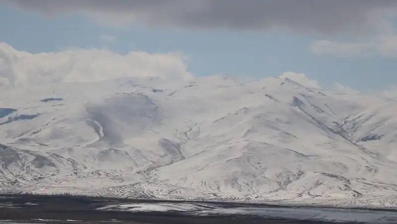 Türkiye’nin Dört İlinde Kar Yağışı ve Soğuk Hava Sürprizi Yaşandı