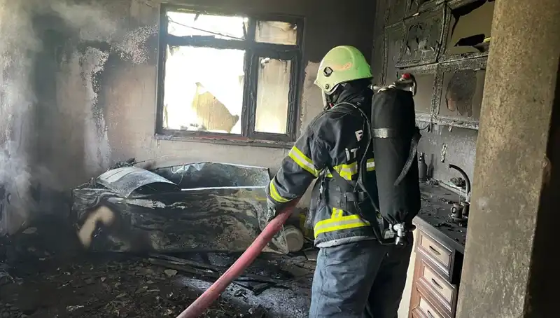 Yangın Mutfağı Kül Etti: Dört Aile Evini Kaybetti!