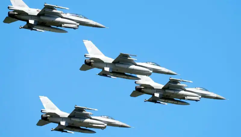 ABD’nin F-16 Planı: Ukraynalı Pilotlar İçin 310 Milyon Dolarlık Eğitim İhtiyacı