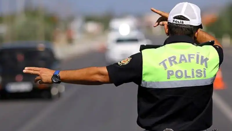 Isparta'da Trafik Denetiminde Şok Rakam: Bin 593 Sürücü Ceza Aldı!