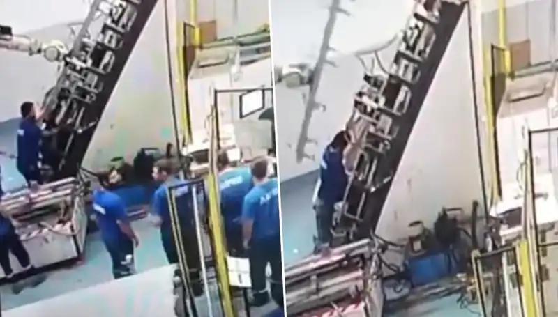 Fabrikada Ürpertici Olay: Makine Sırtına Saplandı!