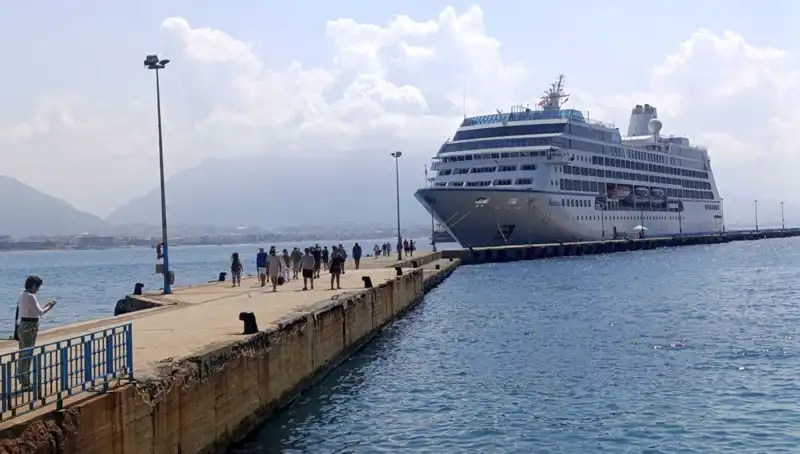 Alanya, ABD'li Turistlerle Canlanıyor: Kruvaziyer Destinasyonu Olma Yolunda