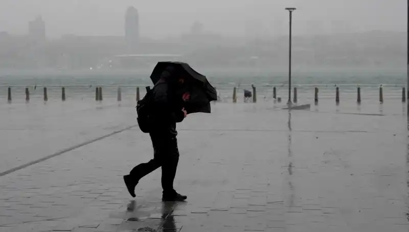 Marmara Bölgesi'nde Hava Sıcaklıkları Ani Düşüş Gösterdi, Kış Kapıda mı?