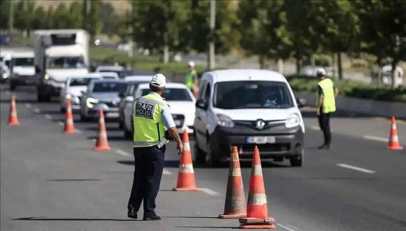 Konvoy Oluşturup Tüneli Kapatan Protestocuların Mesajı Ne?