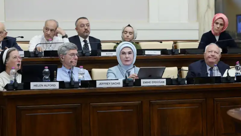 Emine Erdoğan’dan Vatikan’da Sarsıcı Mesaj: “Dünya 5’ten Büyüktür”