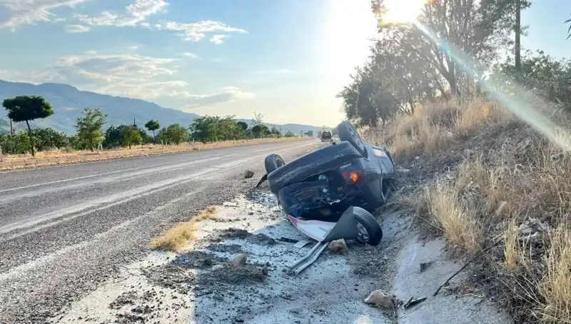 Adıyaman'da Şok Kaza: Otomobil Takla Attı, Bir Kişi Yaralandı!