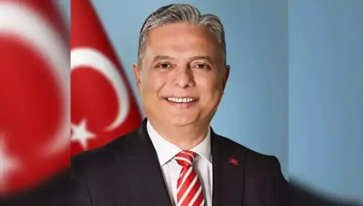 CHP Genel Başkan Adayı Ümit Uysal: Siyasi Geçmişi ve Hedefleri
