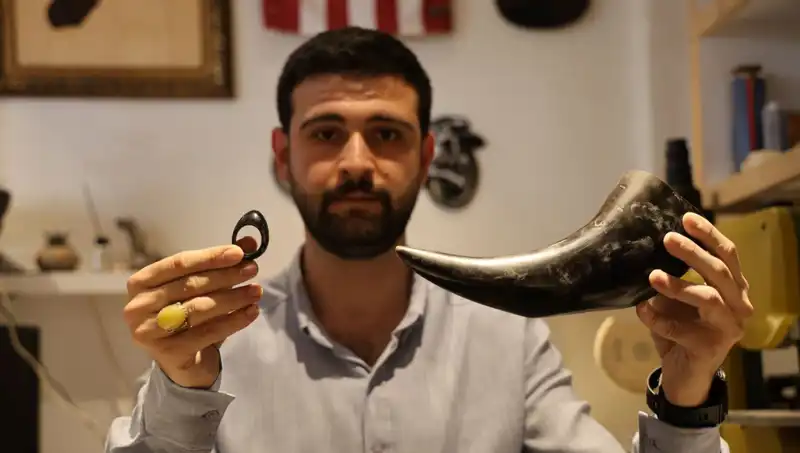 Türk Savaşçıların Özel Ekipmanı: Manda Boynuzundan Yapılan Silahlar