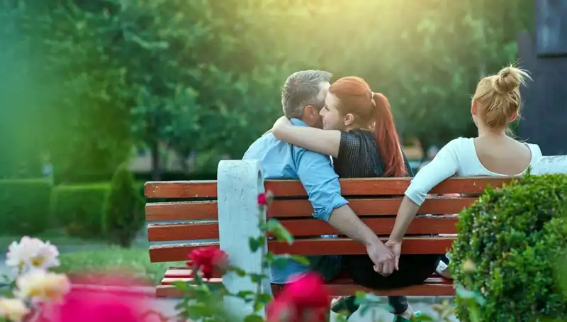 Aldatıldığınızı Gösteren 5 Gizli İşaret! Peşine Düşün!