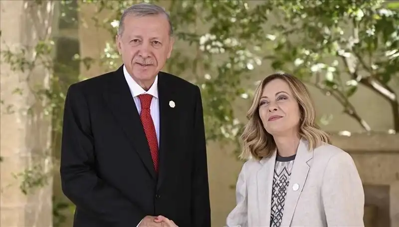 İstanbul'da Akdeniz Zirvesi: Erdoğan, İtalya ve Libya Liderleriyle Kritik Toplantı Yapacak