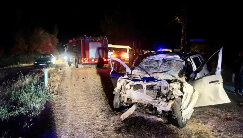 Ciple Traktörün Çarpışması Sonucu 5 Kişi Yaralandı: Olayın Ayrıntıları