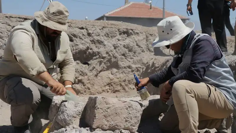 İç Anadolu’da Tarihin İzleri: Yeni Mozaiklere Ulaşıldı!