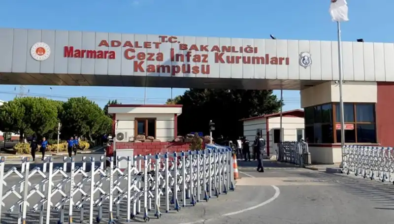 İBB Soruşturmasında Yeni Gelişme: Tutuklular Farklı Cezaevlerine Sevk Edildi