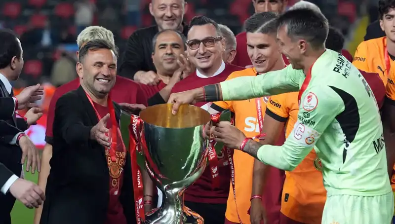 Okan Buruk, Galatasaray'daki Gelecek Hedeflerini Açıkladı!