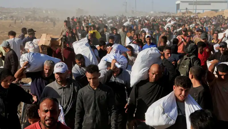 İsrail Ordusunun Han Yunus Kuşatması: Stratejik 15 Kilometrelik Koridor Açıldı