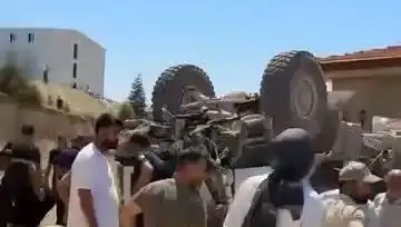 Freni Patlayan İş Makinesi Takla Attı, Olay Yerinden Korkutan Görüntüler Geldi