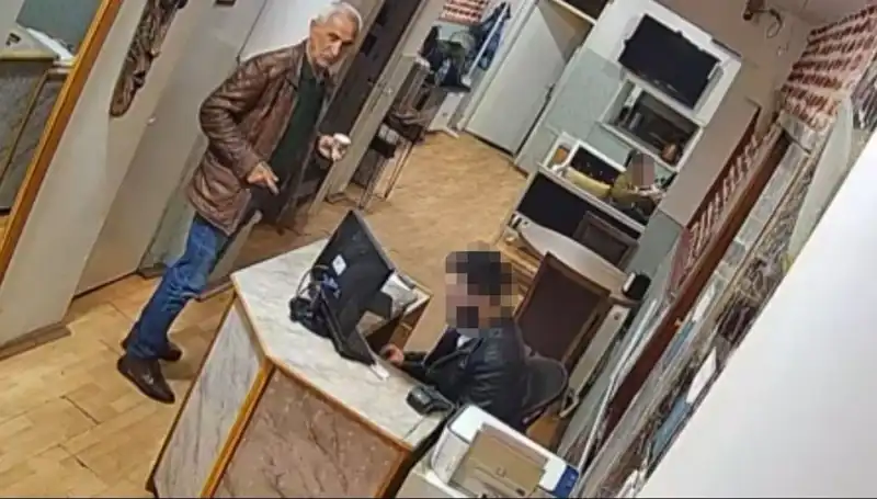 Özgür Özel'e Saldıran Selçuk Tengioğlu'nun Son Görüntüleri Medyada Yankı Buldu