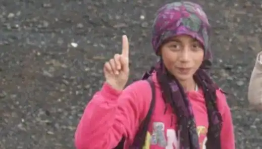 Gençlerin Göletteki Tehlikeli Şakası: Sonuçları Feci Oldu
